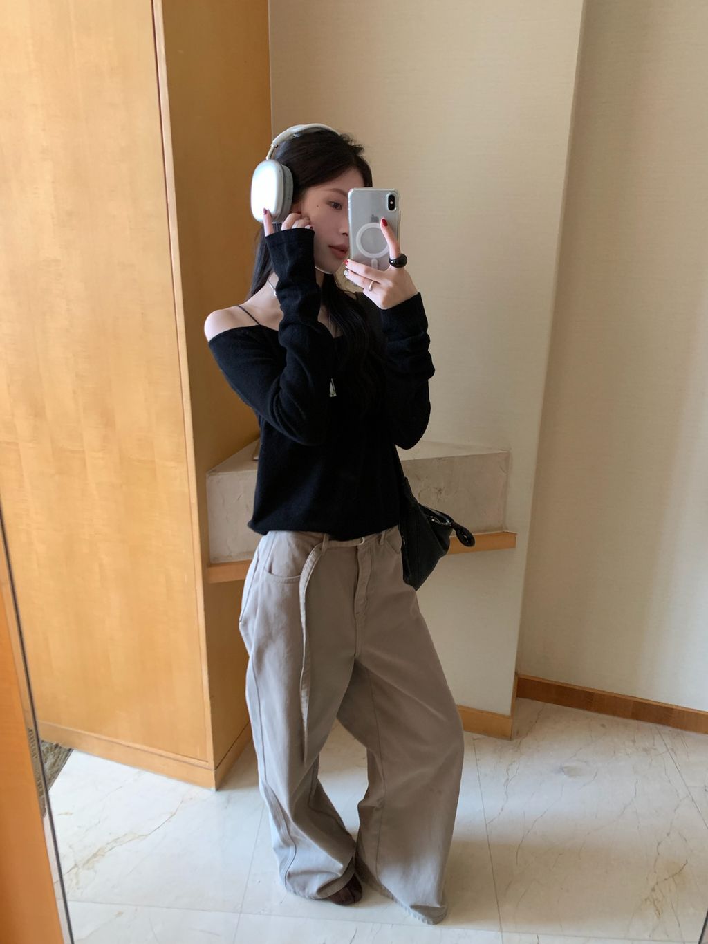 e98c4eff5a1d5a4e643b9329d52ffcce