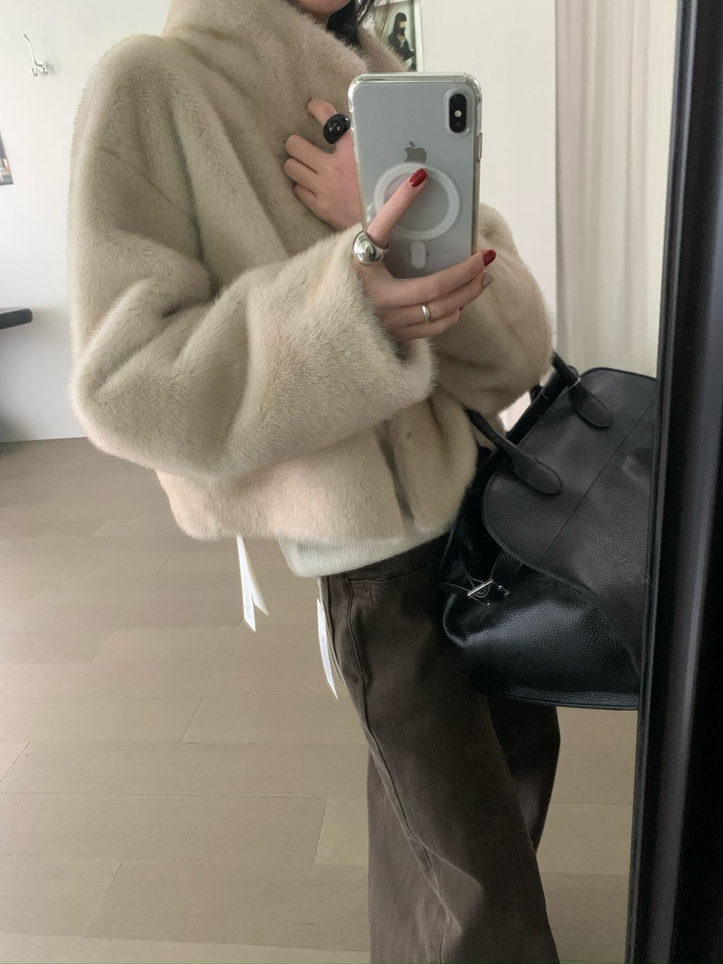 476418772c423ed2fd699d301d4cf1eb