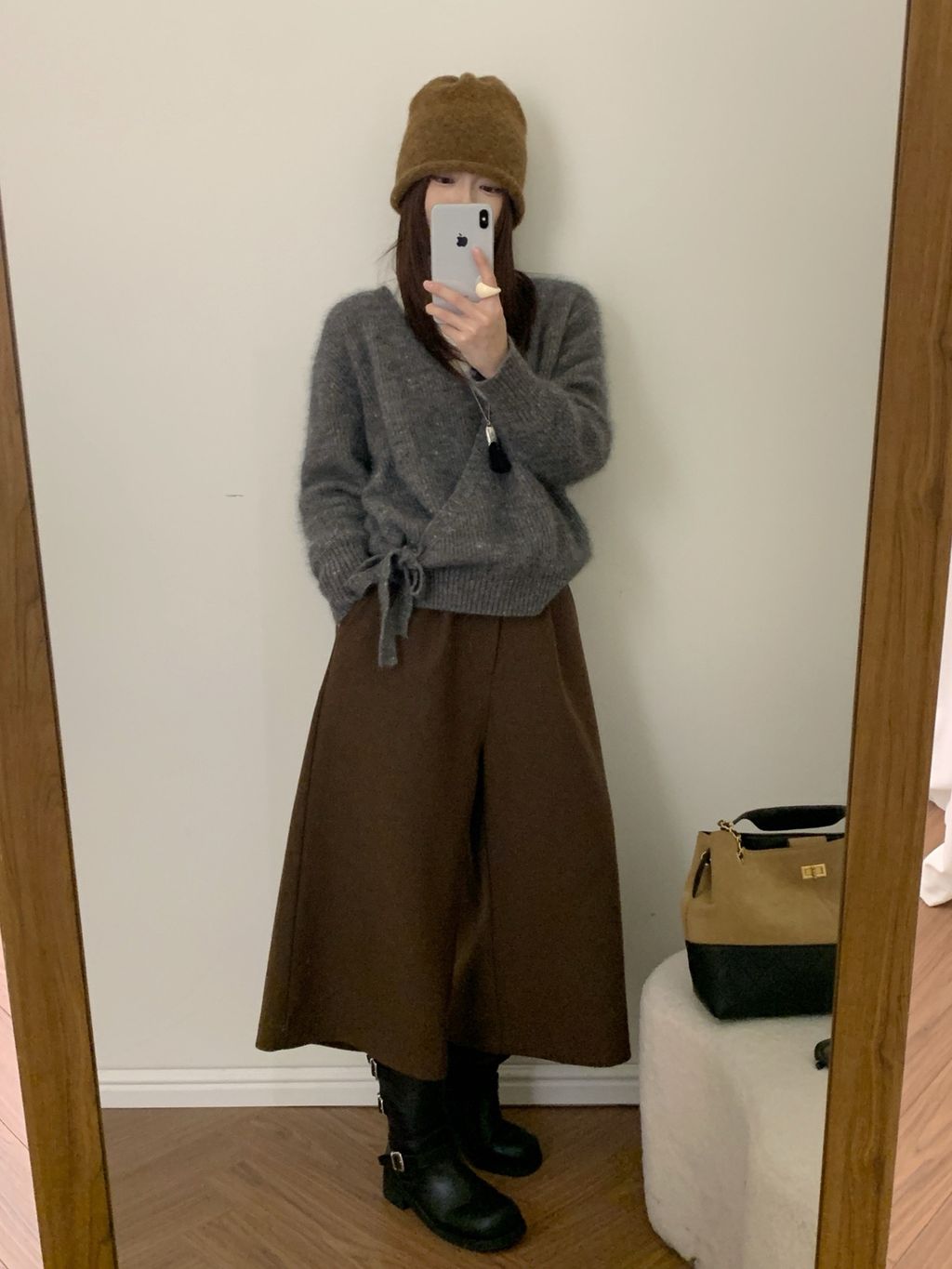 572eba6c1bcc9515d7828fc868646970