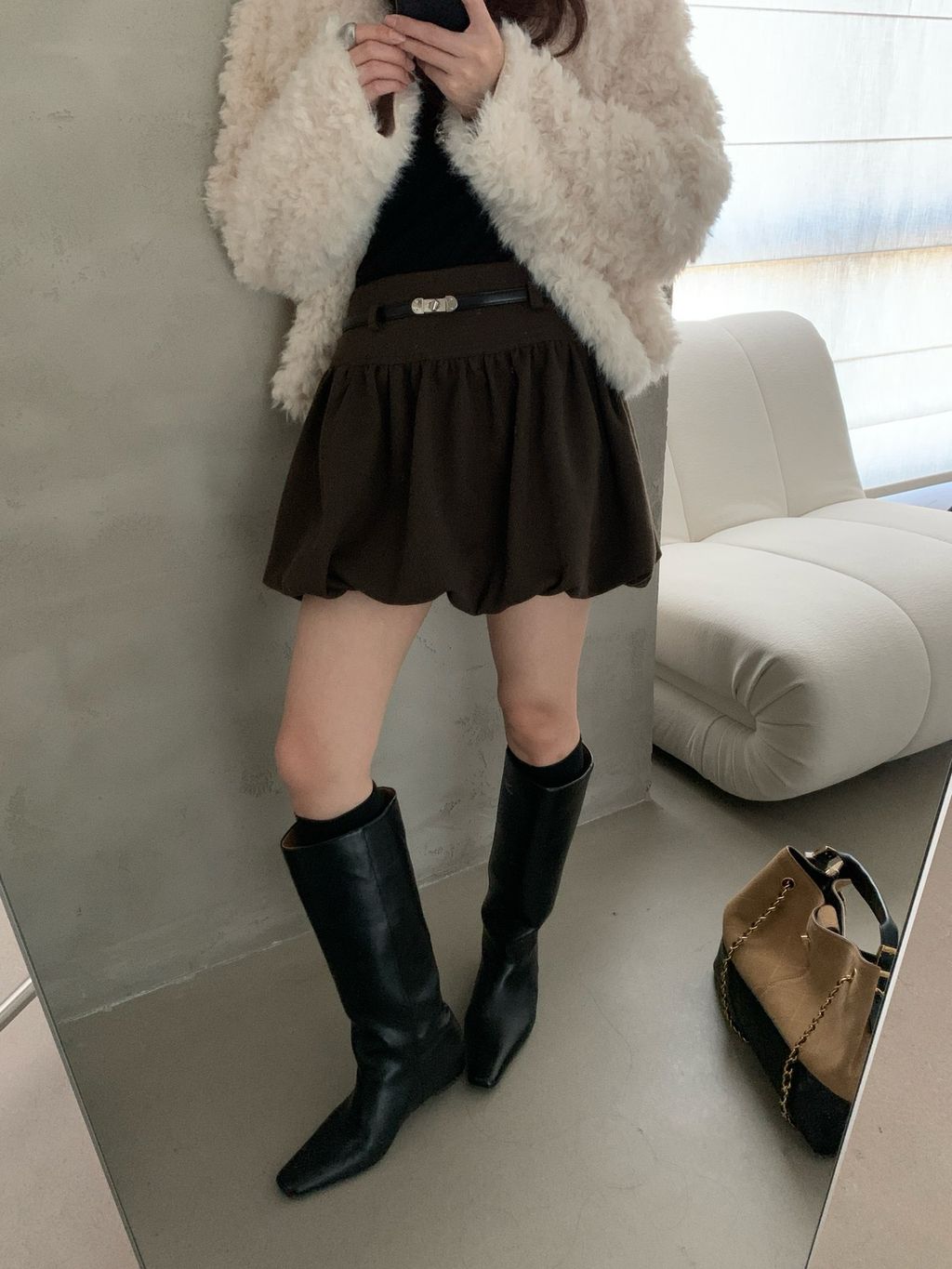 e494ac8243594aa1f9aad85924856707