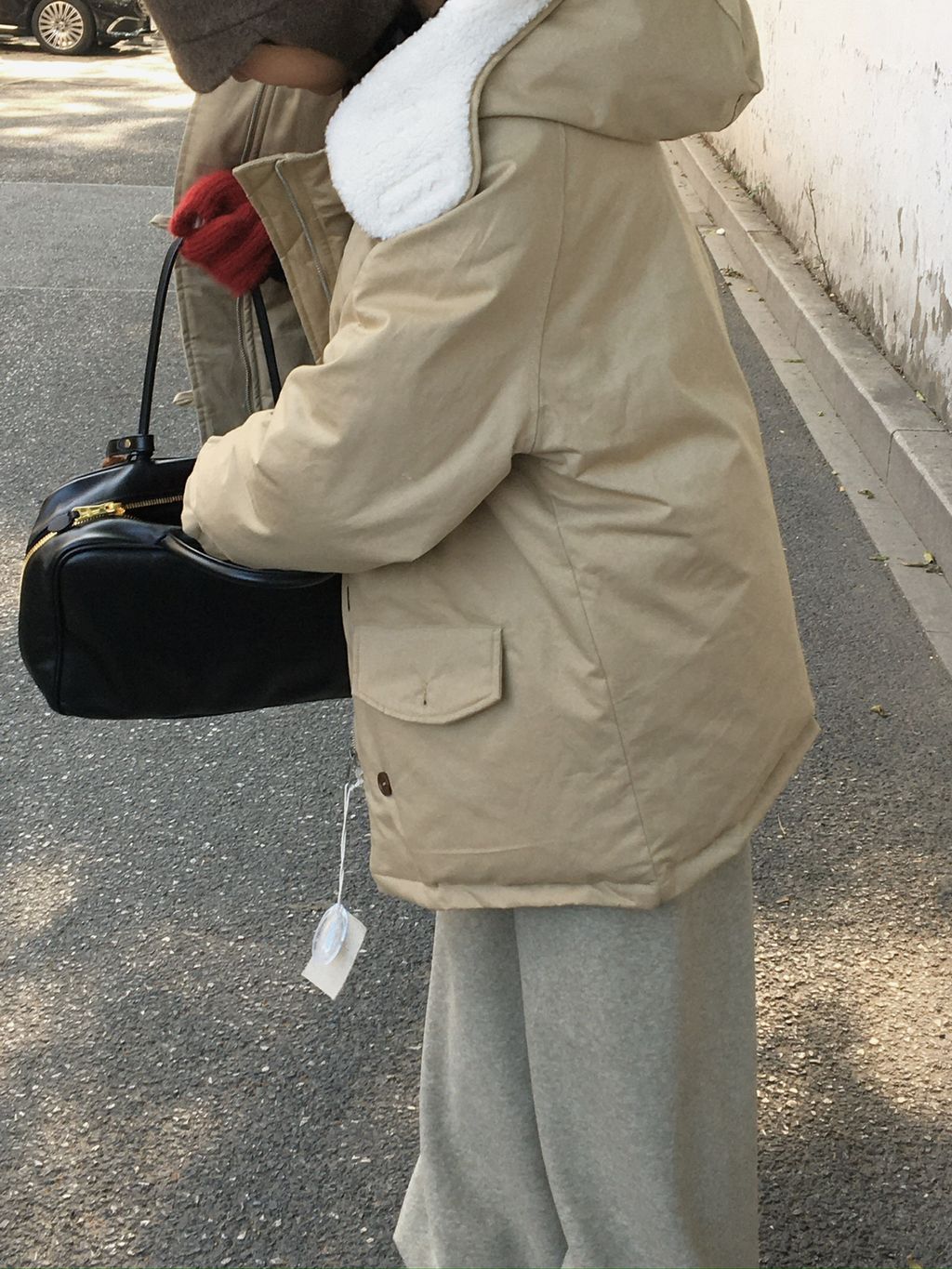 4dbf4477b853a7a78058c72b3fb16742