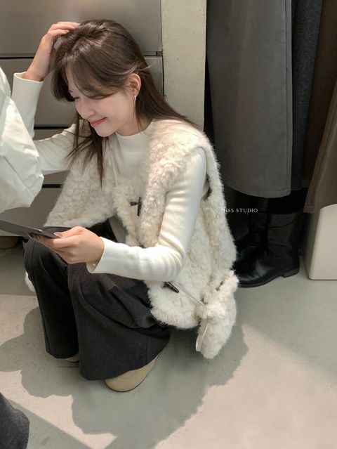 b3f83480bf304aa7c511b38d2f22089f