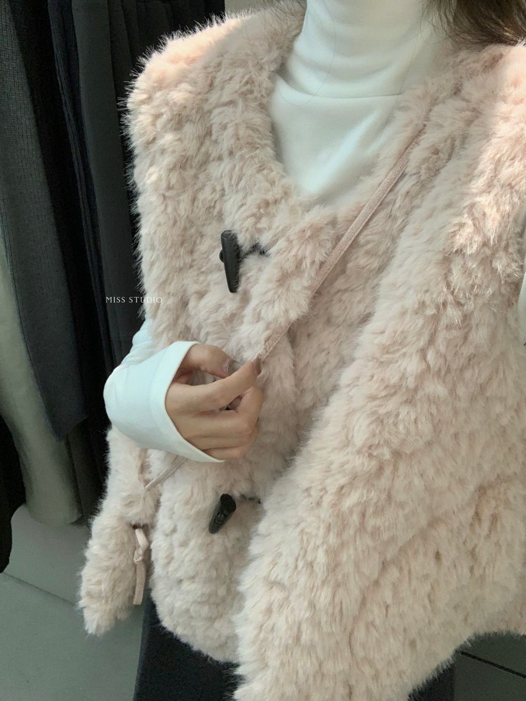 b7bb4cb62127d2a80f26bd1b807ee93c