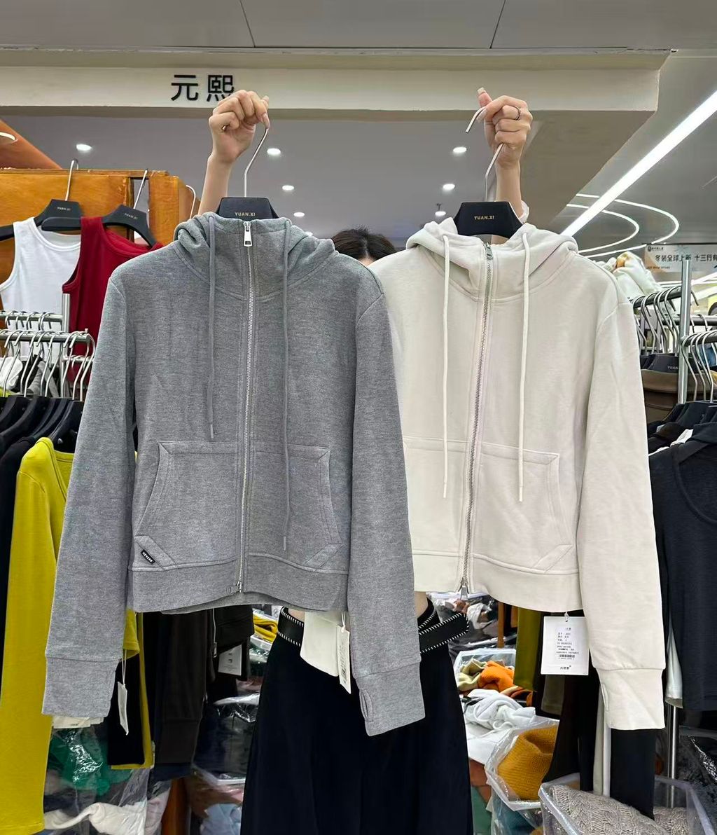 5b7692b0838e826673a585f99730e365