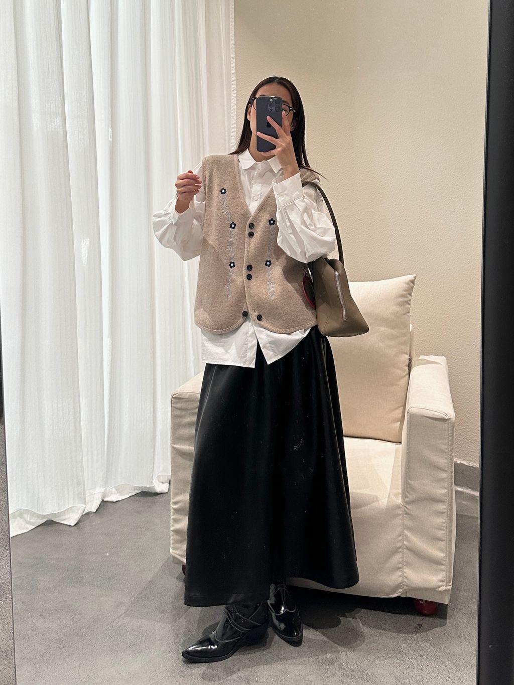 b2c6c8b8df4f721221d05d7a5dc081f1