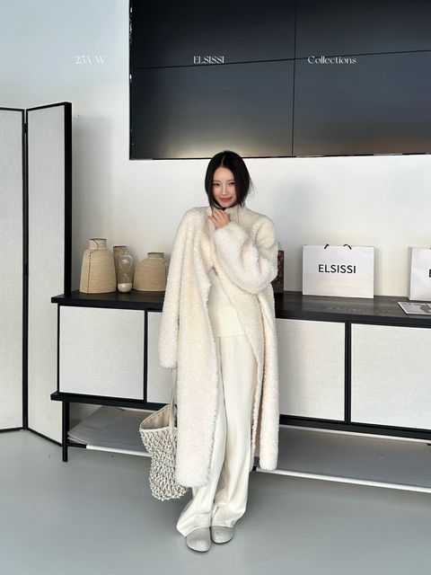 7e124b2b474c6957b059636c87c8764a