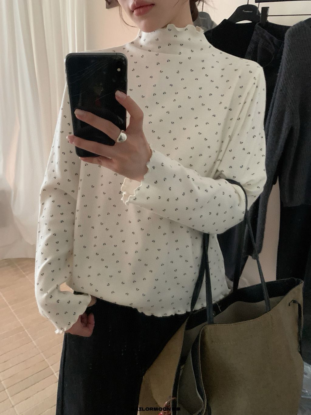 ac817aa9350f446b36454b95d5155237