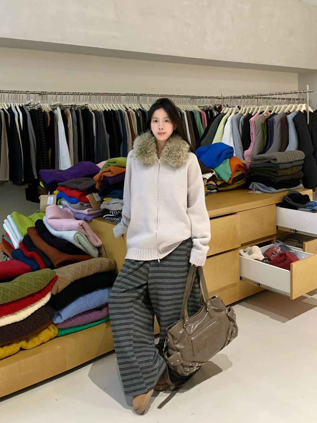 b5053aa0aee8358935896b10ab05d6df