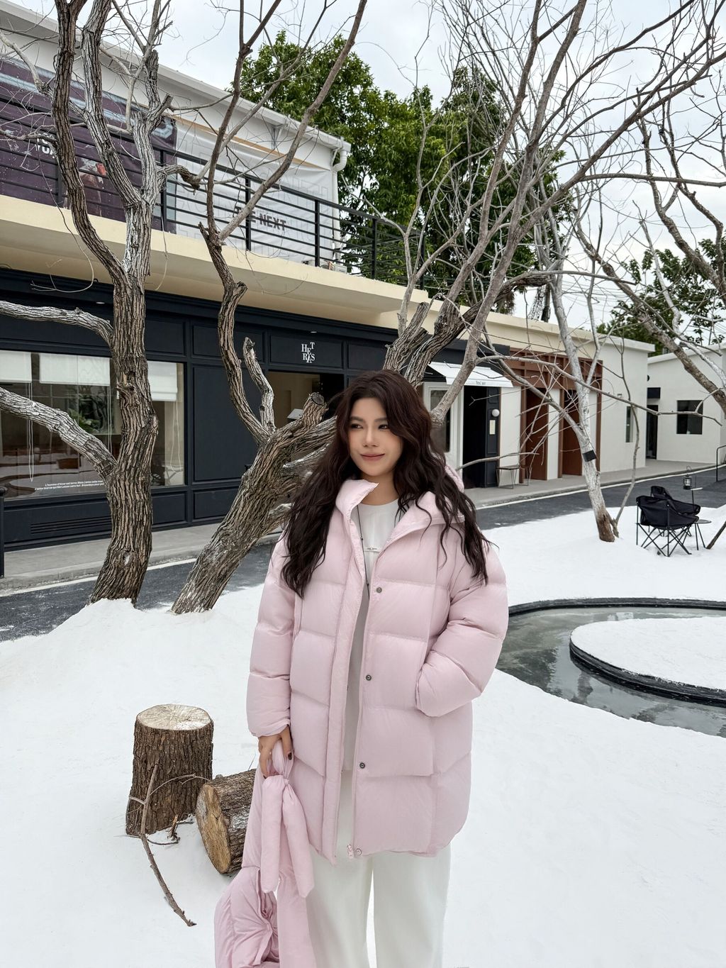 10886e02883f79a76259b20b97a6de02