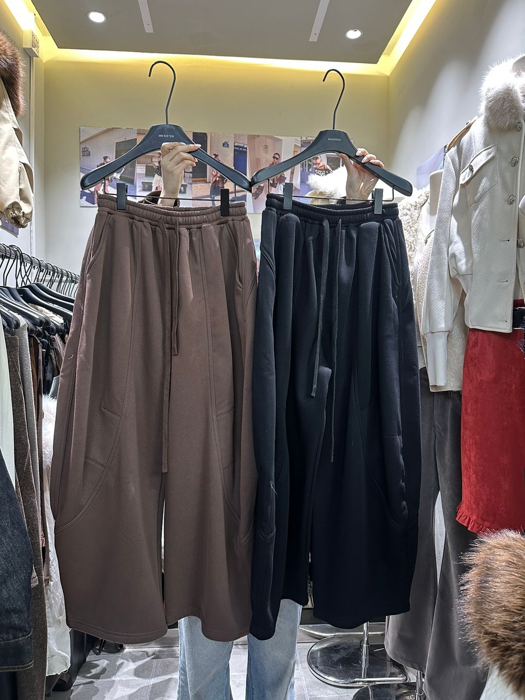 fb8ae2e145d52b7e8ff3f8912233024b