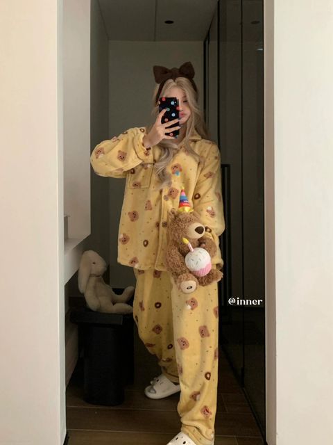 6b8042eb5ff403864b0bcf9e732340d7