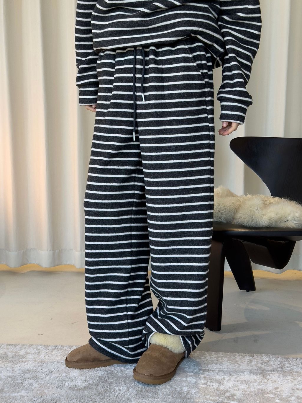 98c3ed8551304f63e838c2e4e3e47045