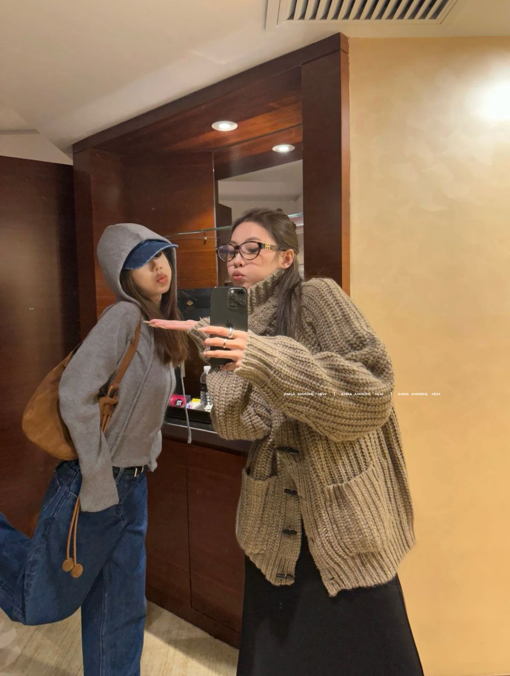 c03e40f623eaab369baa8734fd558332