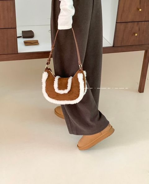 f0aab942a72e9917ae19aa3c82dcd483