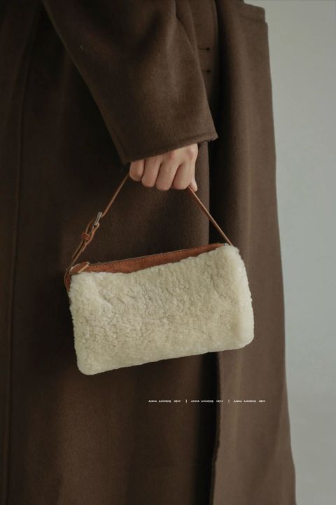 0c7602685d070b2df6537a3c8e73b7fd