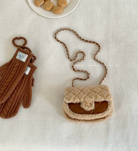 ff24917a63470153c4efc8a09f423458