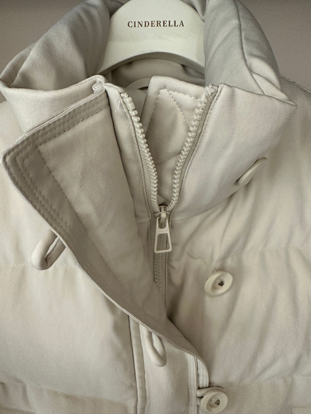 167646ec8944992eb1e6518eae74ce70