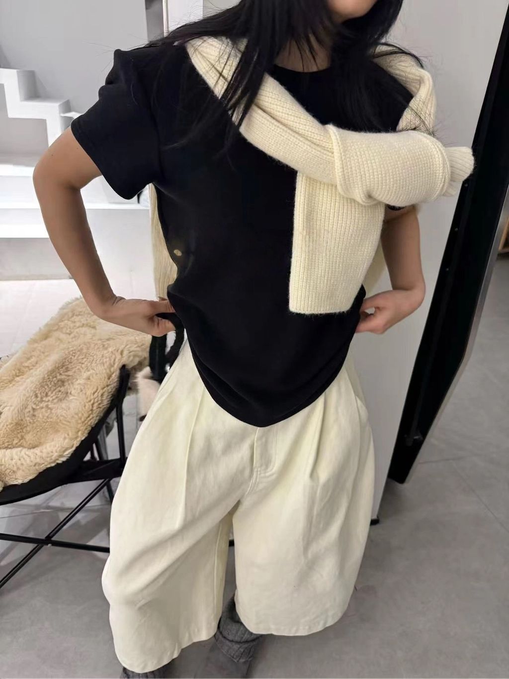 180c0ae951c94b3dd8f13839e30d101e