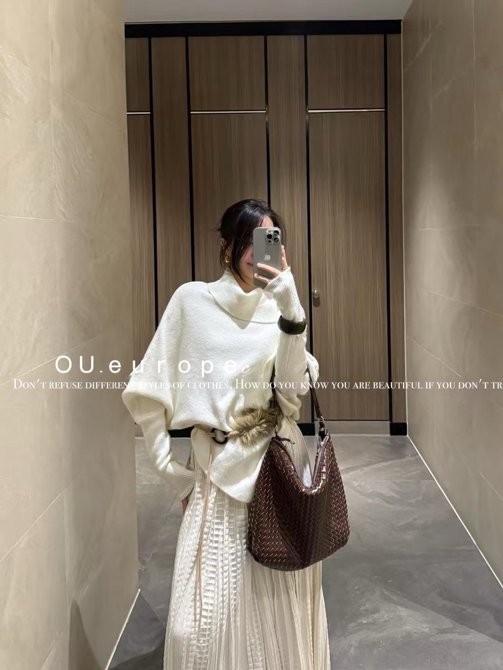 81328f813354cdefa5c14a83a18d5767