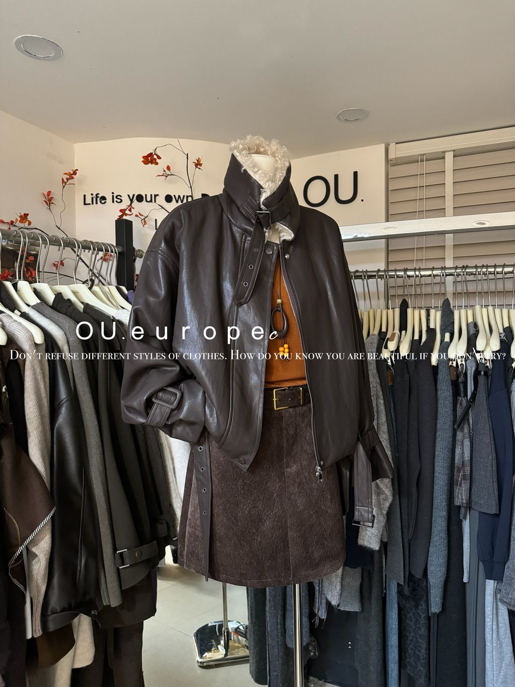 04a8bd2a51df6a58b22dc9692600ffb1