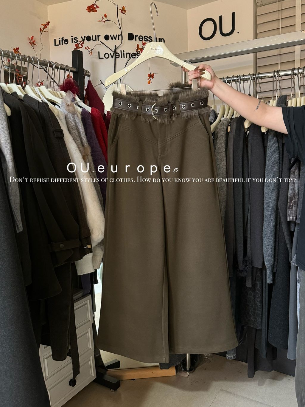 1eff05b1a23710d5ed9c61071c2f663e