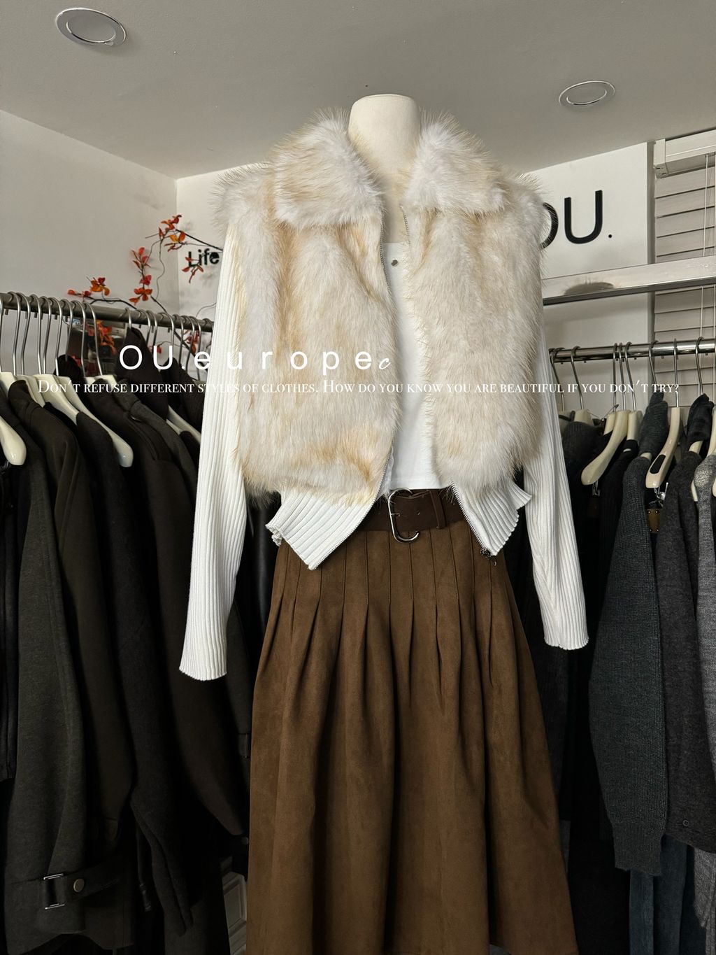 6496f779b9bd56c7c9d1bd44a7770550