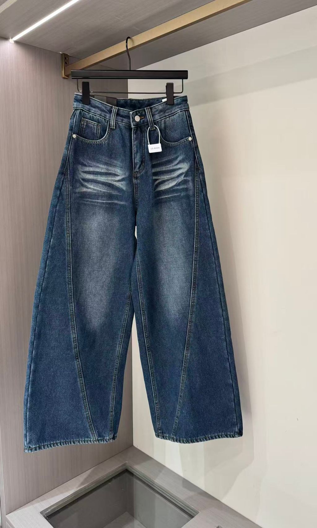 4b6e43ae9cf05412dc78b9785a0c18d3