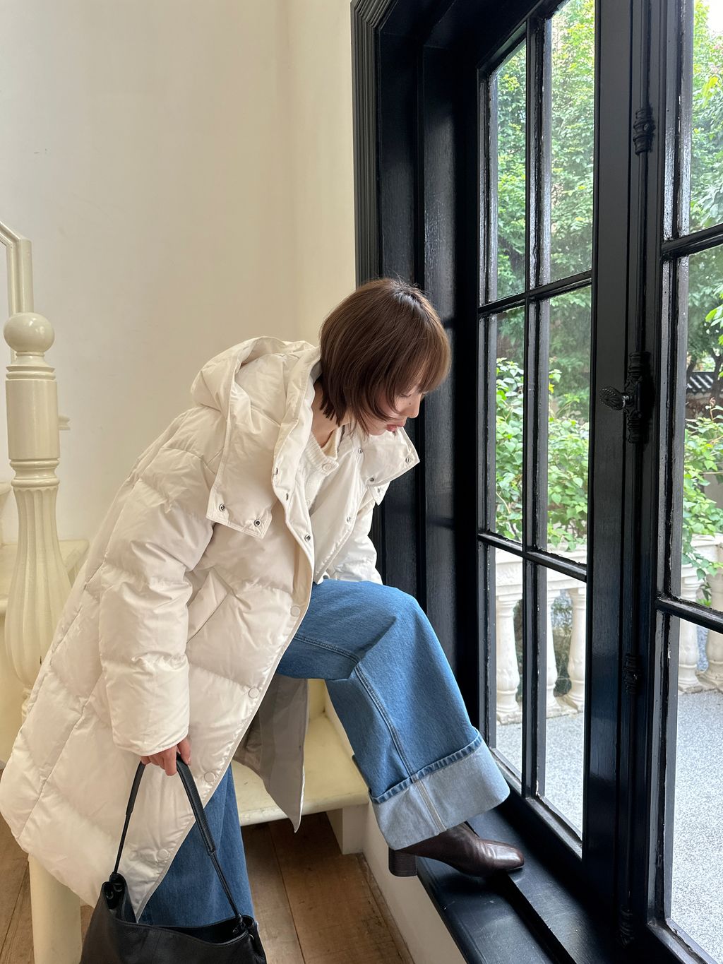 16d8106dc9359a6a60855b3e20860643