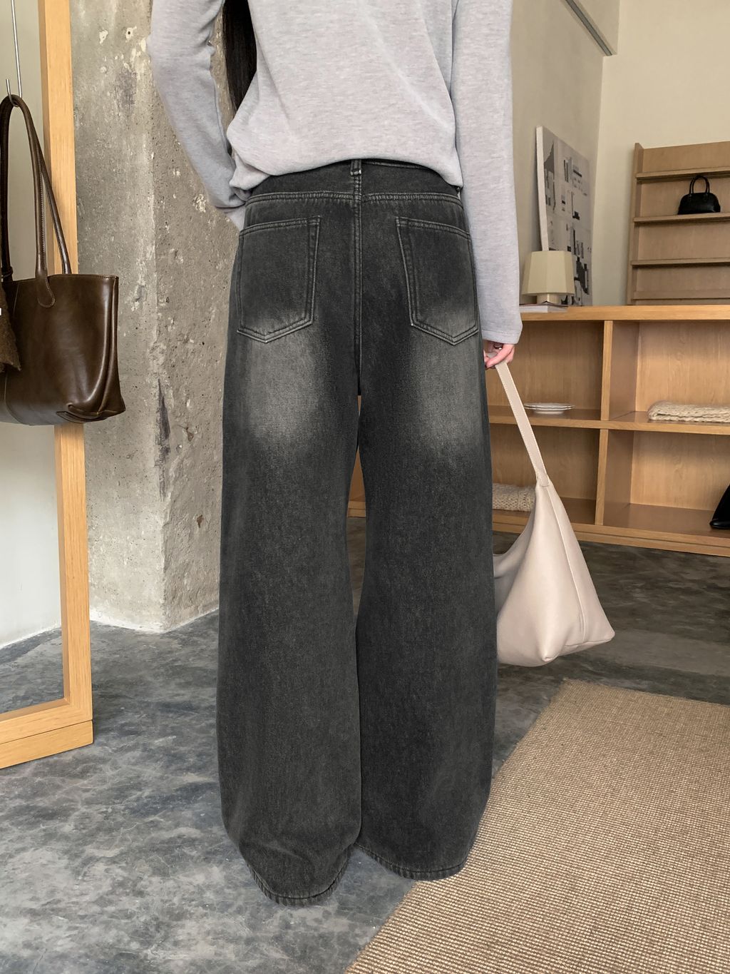 cfb3b4cf21b930e2eafd6dd40d95f71f