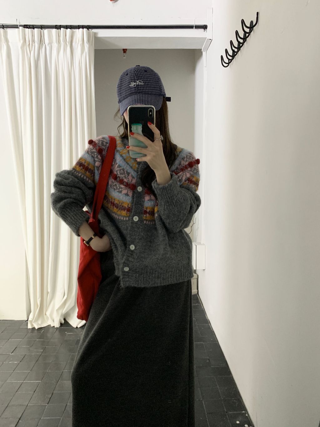 c947bcbf98a804727a4e26282a750e85