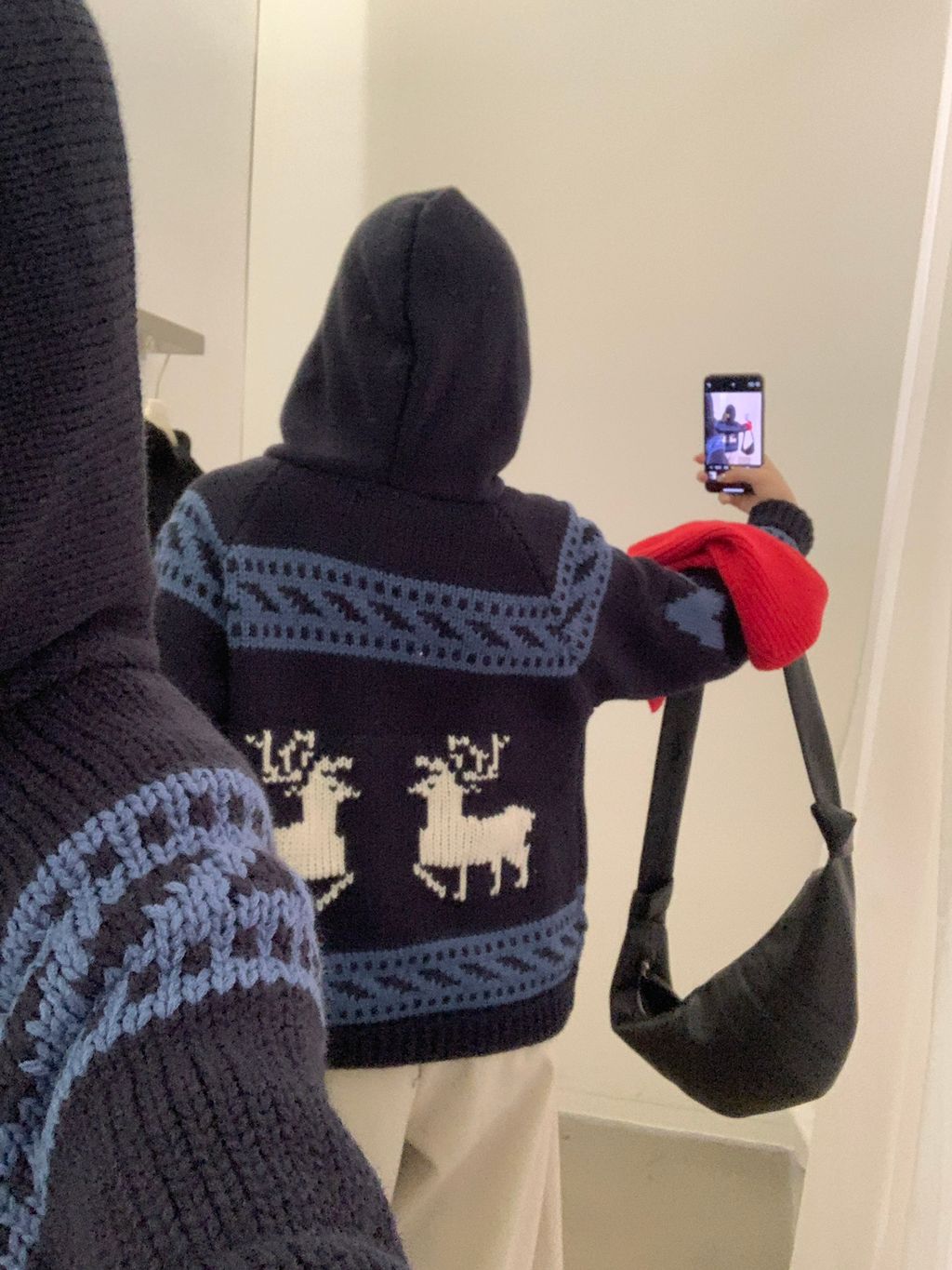 37b304dba0ceaf148f5998bcd9dc079b