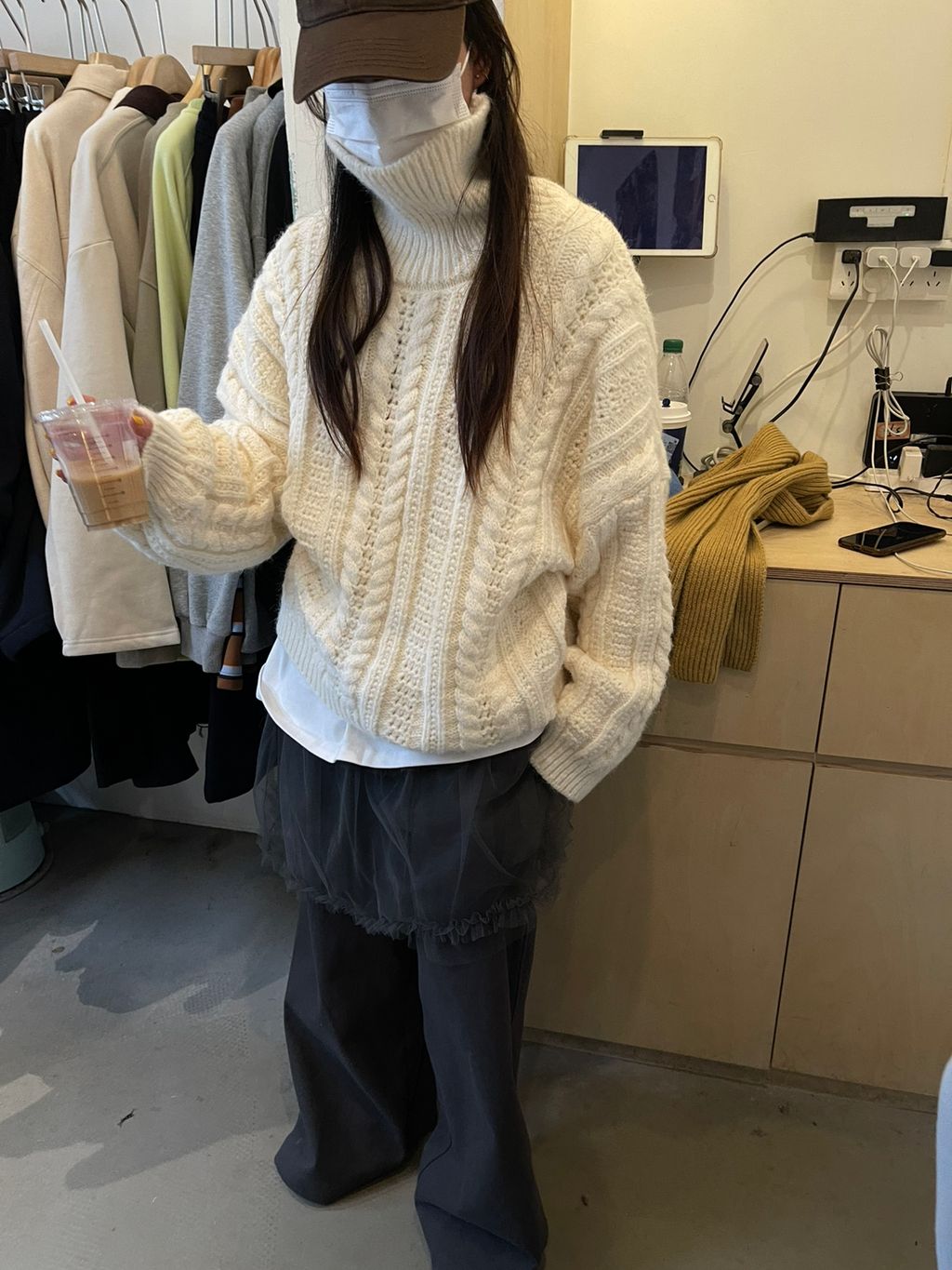 b2d400e78eb4f487b4cbd6a8778346eb