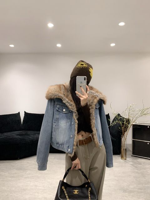 d2437862c3dc4af40dbca39021084dca