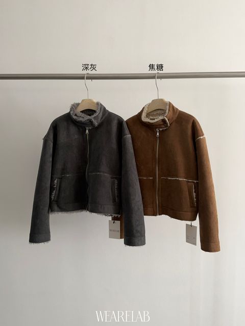 f7b6da9dfbebed22112f0c6944b07e5c