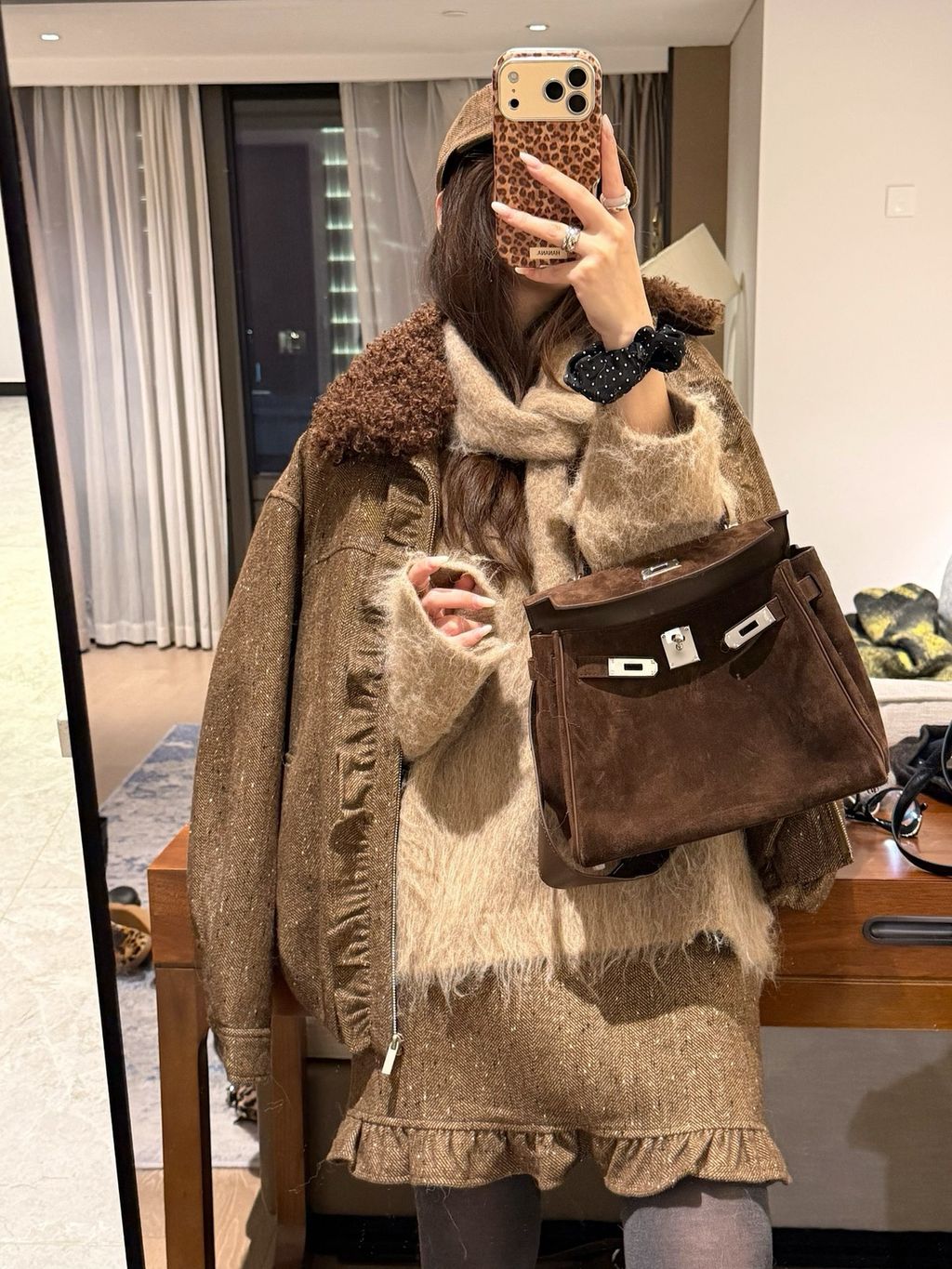 dbd092eb715d98f74043bbd6d33e114f