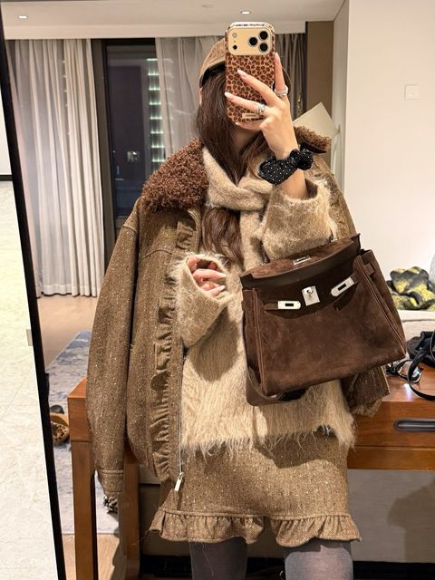 dbd092eb715d98f74043bbd6d33e114f