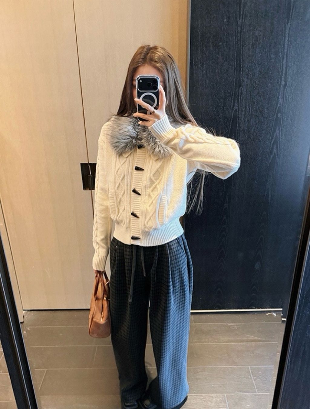 e574f8a75784ffa51f224fea246d0215