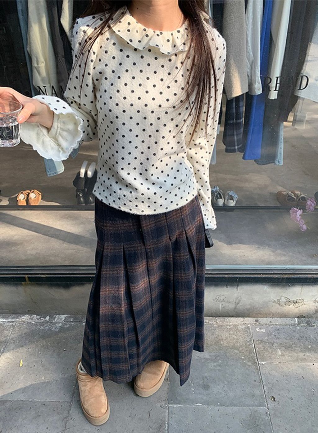 ee823106eadf0f19cb2d36ba10cfb46a