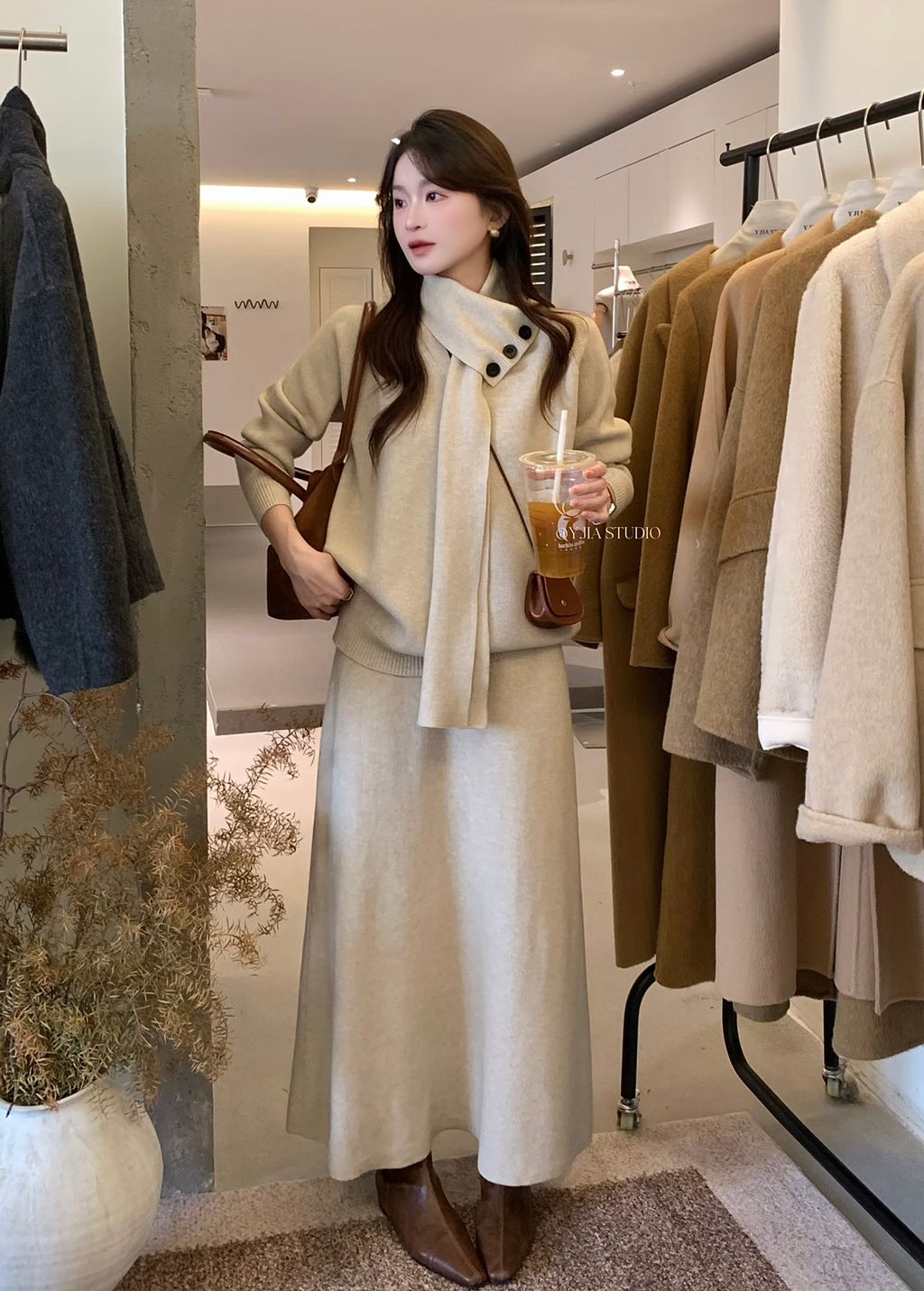 3546e2fb305a440a1bf7d76c58267596