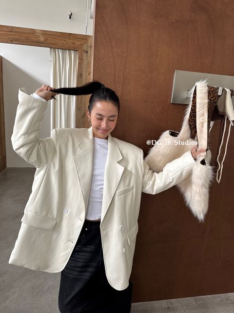 99b446ff93d3daa9773131df129779c4