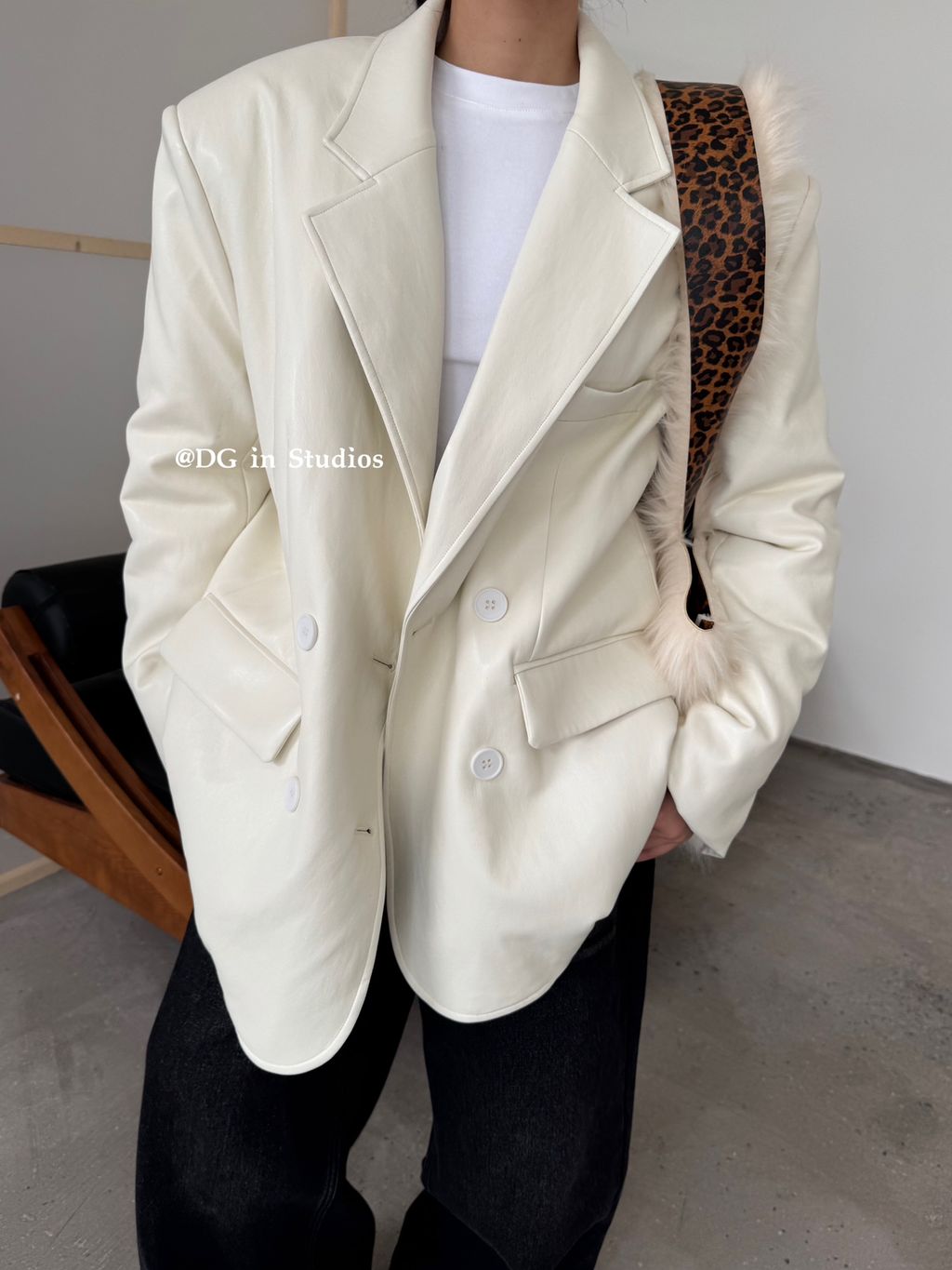 1b0ce0921d46d1a703f3c93abc922e60