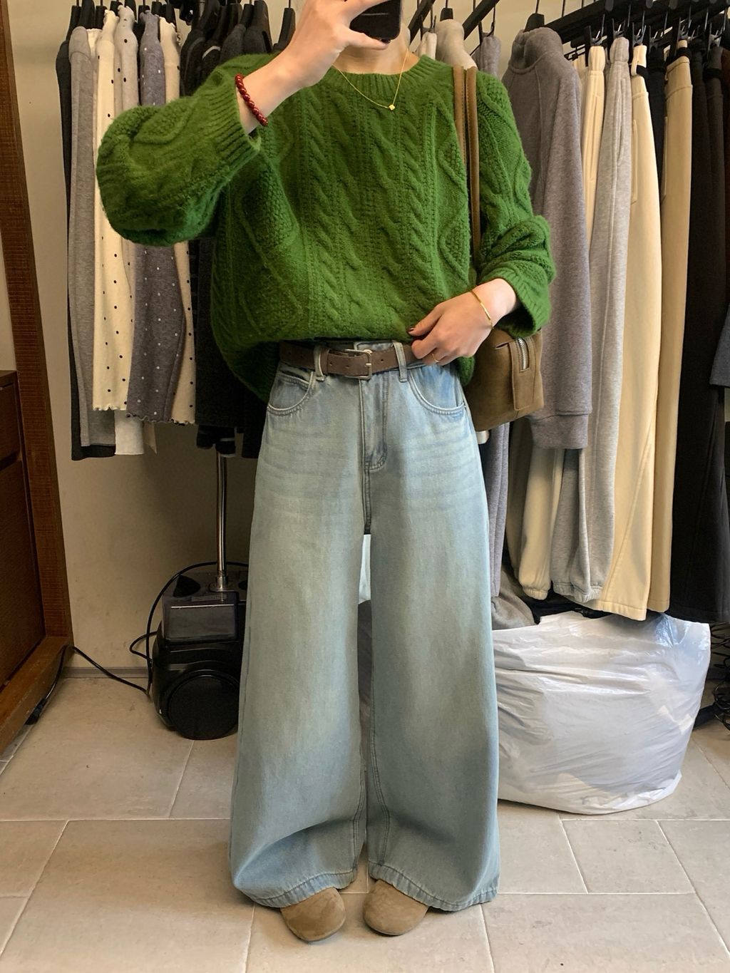 2ae938c4860257b5982b4a1d4500ff3a