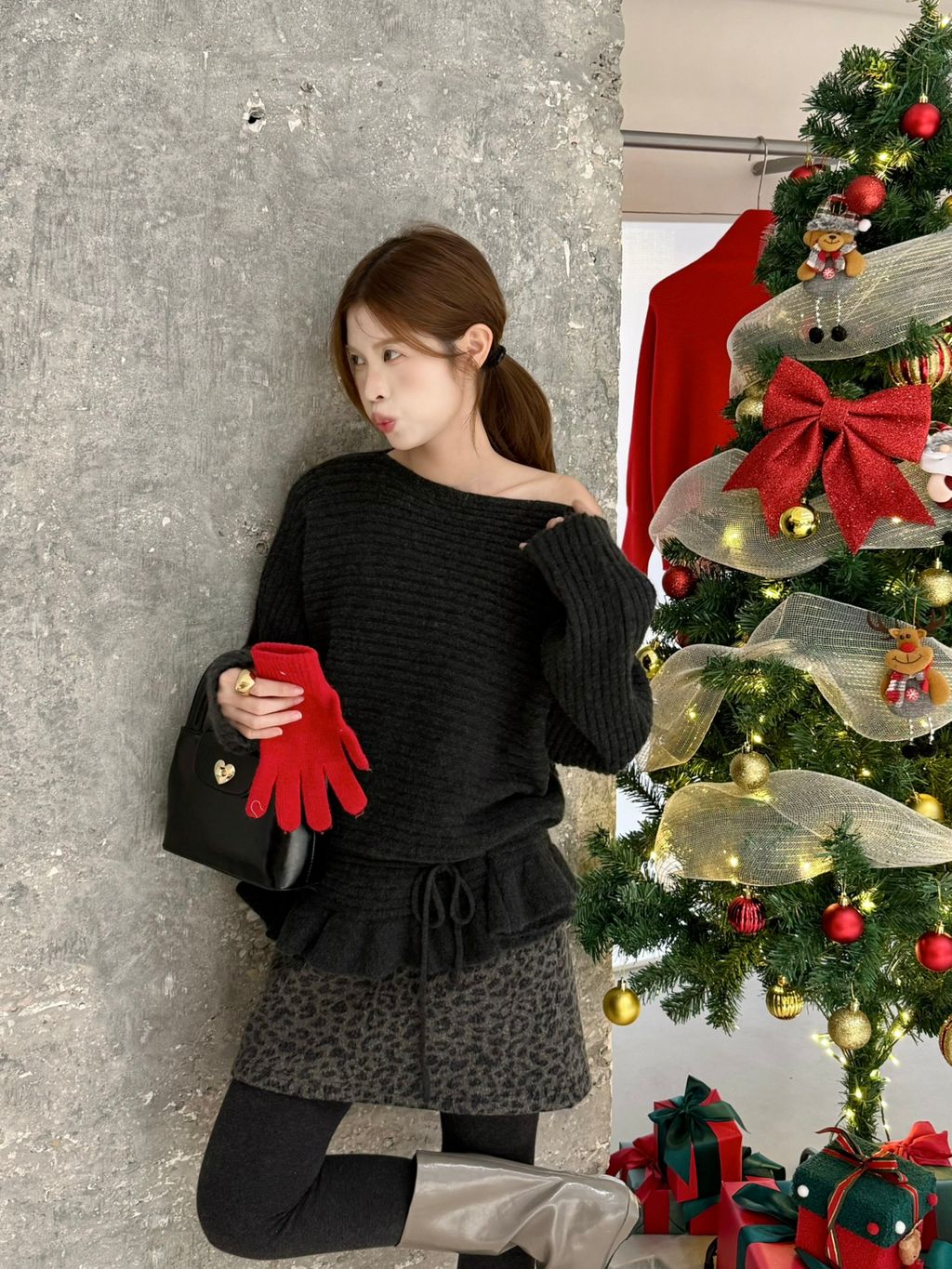 933f7e74b76f668c1f9fcaed24dafbec