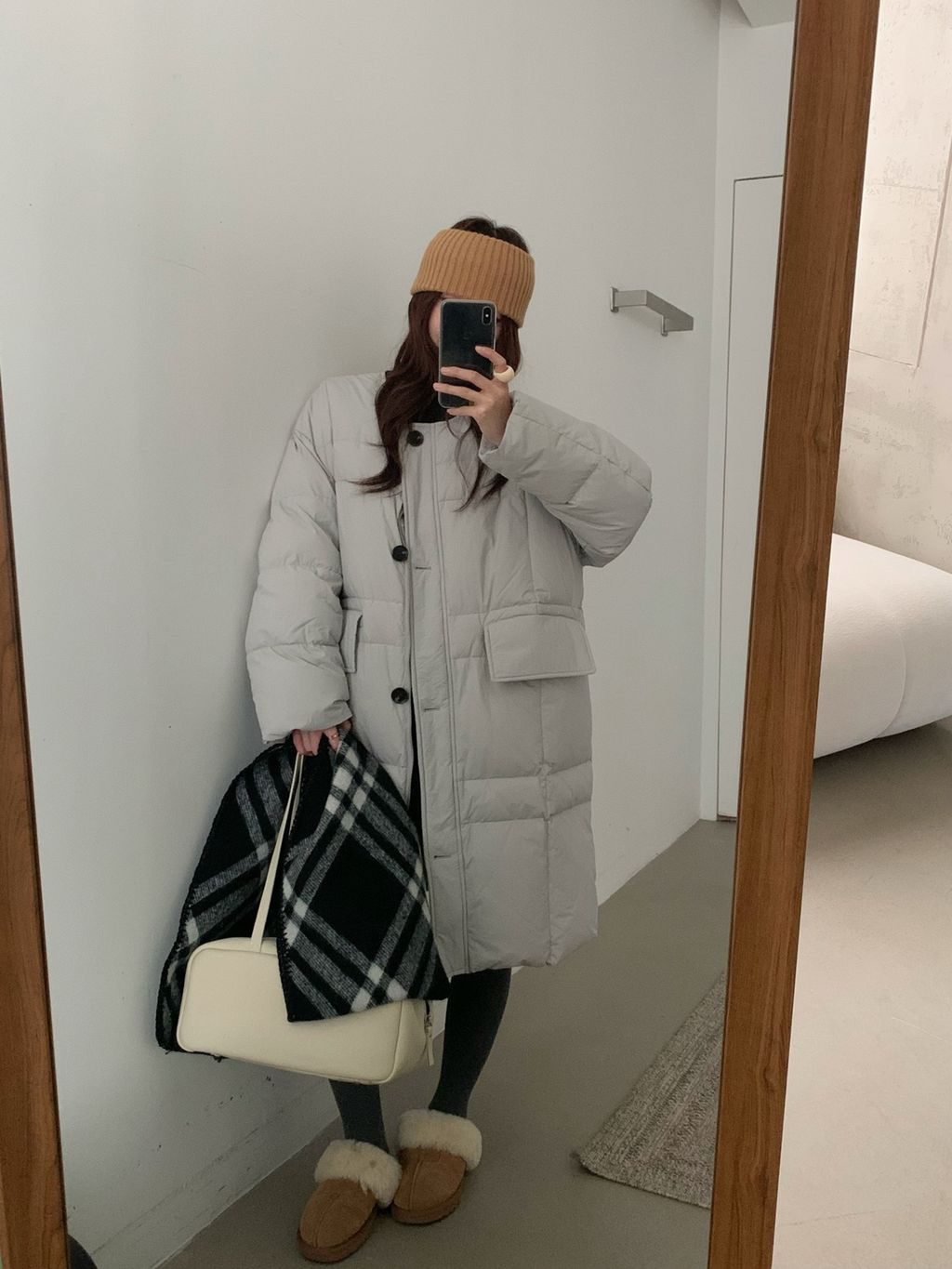 5d2dcedbb68bf40d17d7dae18ef19c42