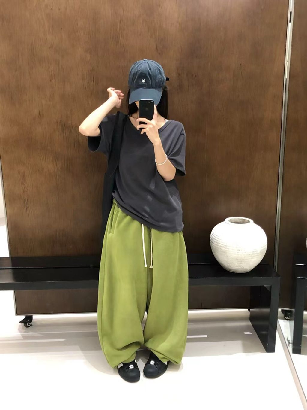 7ff83702780f021cc8d6986a0f863bb6