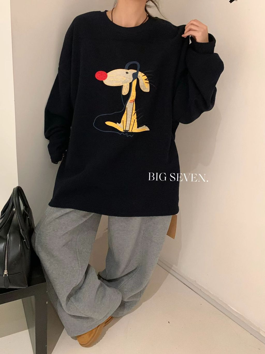 54b00e0d087be3a40a058818548aa63a