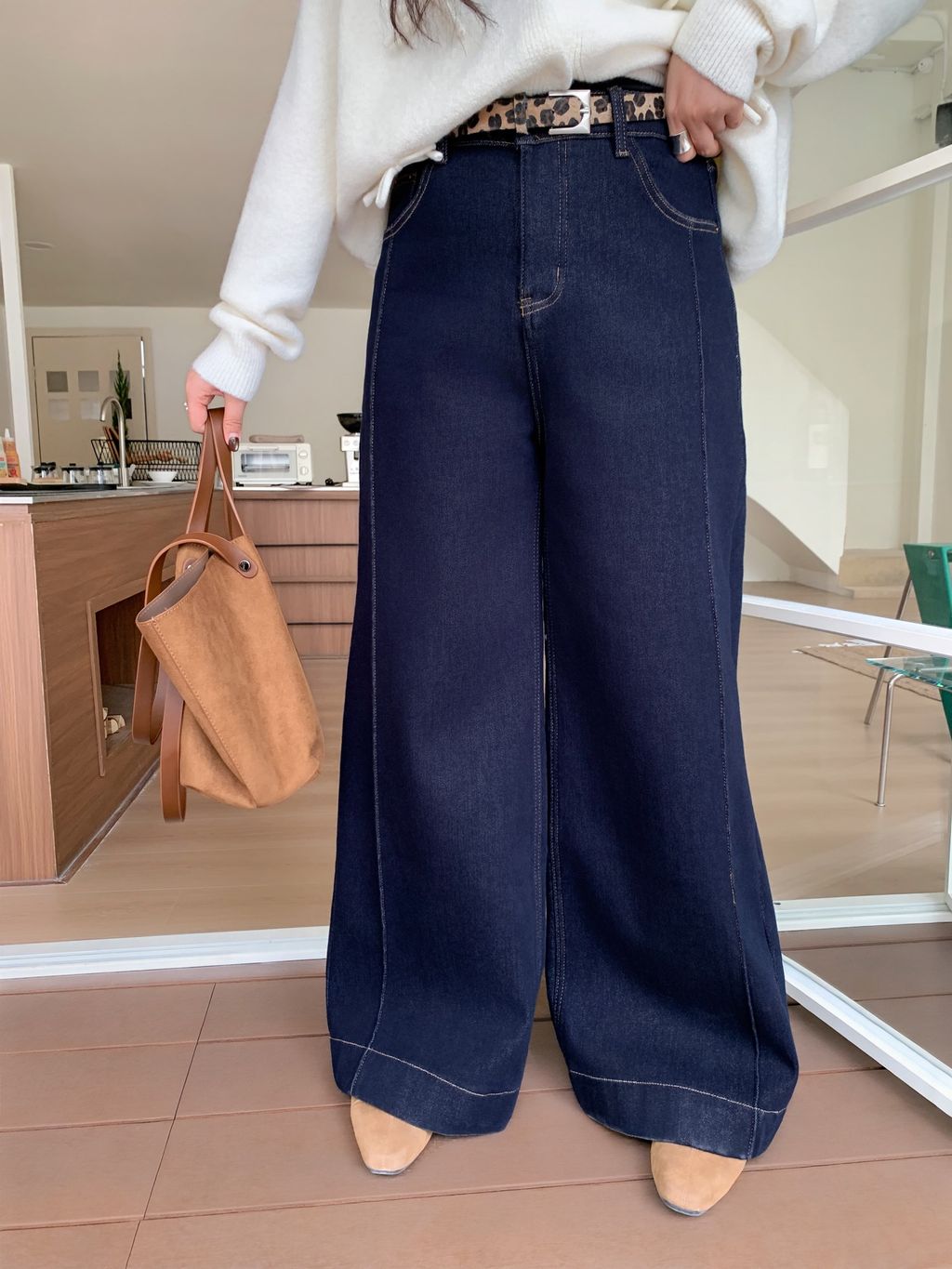 4be1d61afe62547e642b8cee5d52fd33