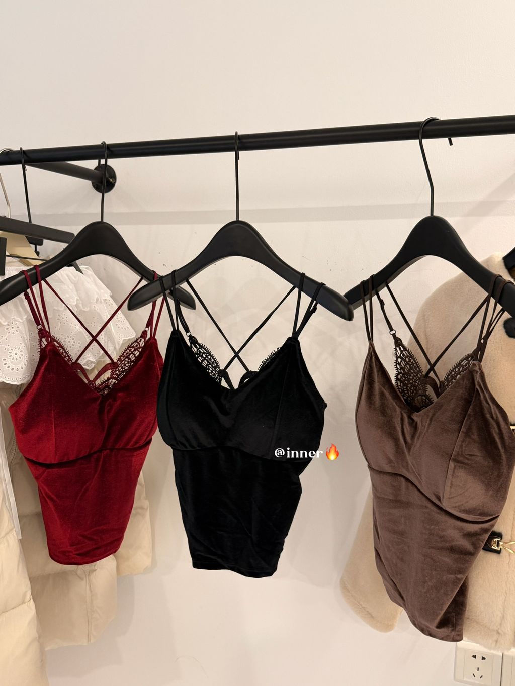 39f683804d696639d9c7a22dc780e722