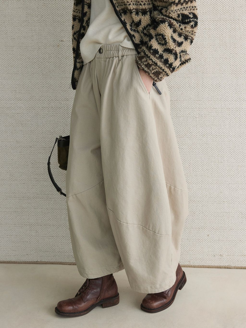 b6e84d9f9594efe6624d7d2f0addc319