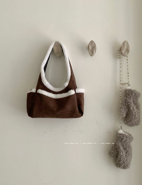 f1d7dbb7c2bd47d7c768c125ded9587f